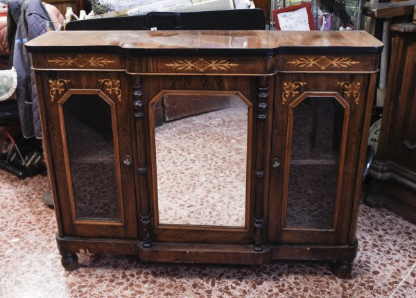 Credenza mobile  intarsiato con specchio e vetrine laterali fine 800