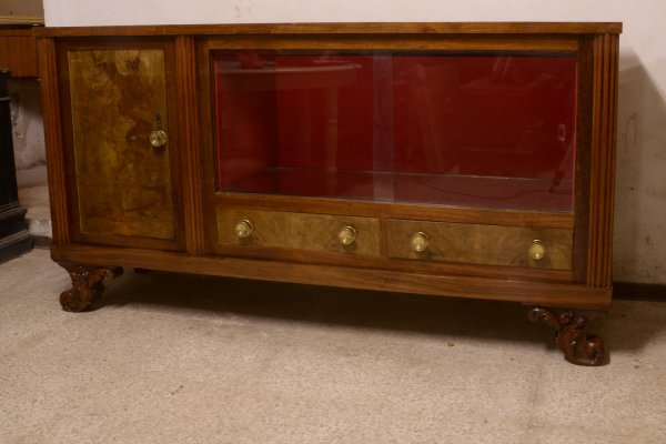 Credenza buffet art decò in radica di noce con vetri scorrevoli Italia 1940