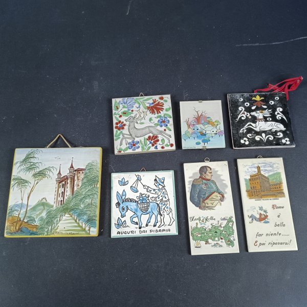 set ceramiche mattonelle decorate ricordi vintage di viaggio 