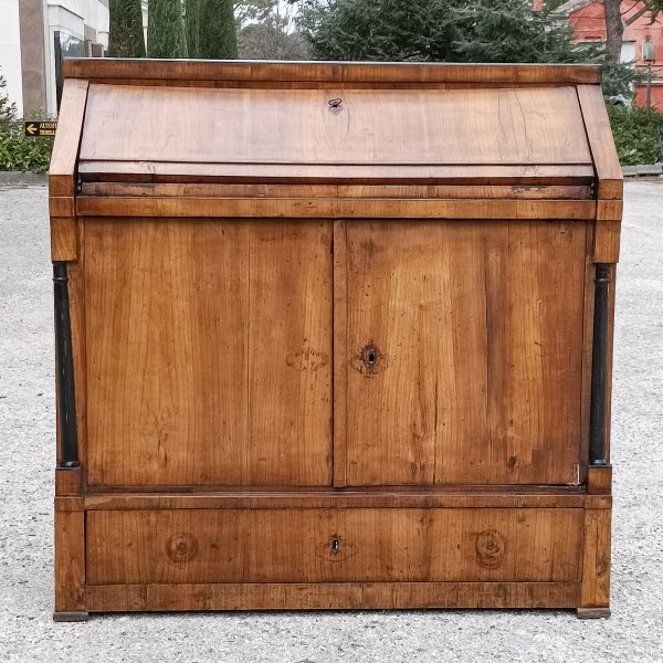 Ribalta credenza con scrittoio placcata in ciliegio epoca Impero