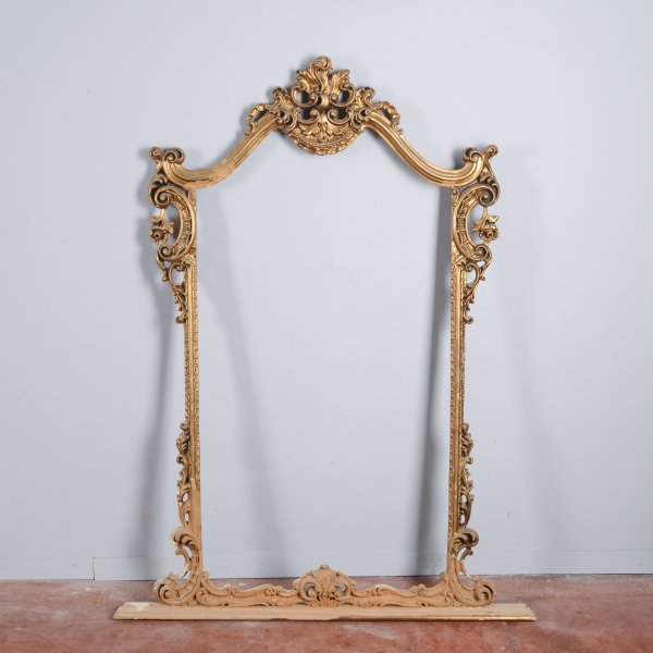Cornice  intagliata dorata stile barocco XX secolo