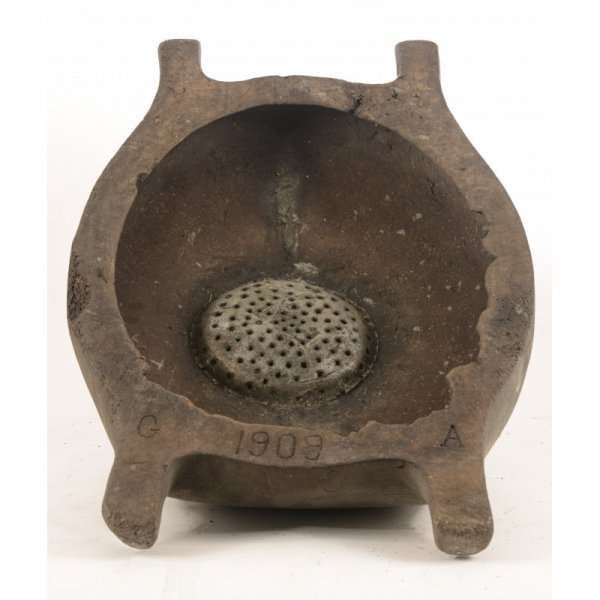 VASCHETTA LAVANDINO IN LEGNO CON DATA INCISA 1909