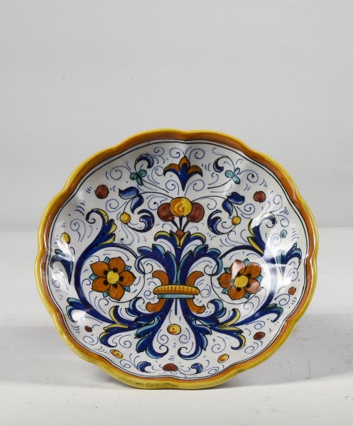 piattino decorativo dipinto a mano ceramica svuota tasche da appendere marcato  Deruta 