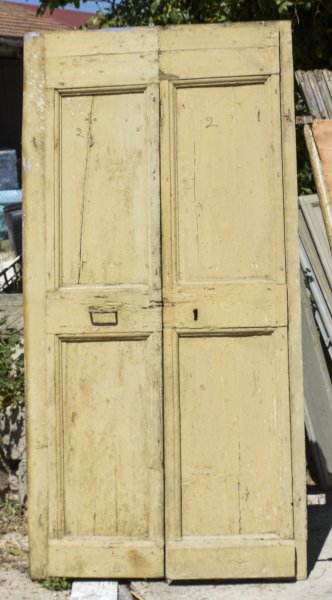 Porta doppia gialla e bianca in legno di abete epoca 1900