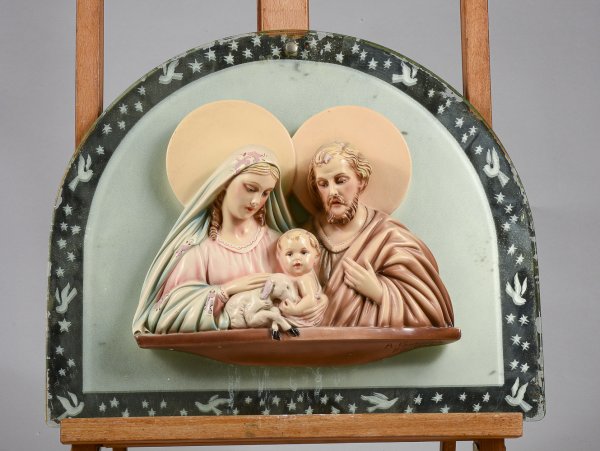 Capoletto  Sacra Famiglia in gesso policromo con specchio e  decori Italia 1950