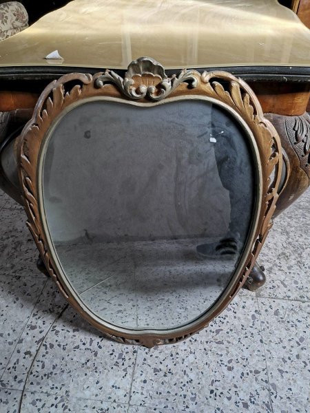 Specchio specchiera intagliata e decorata vintage  Italia 1950