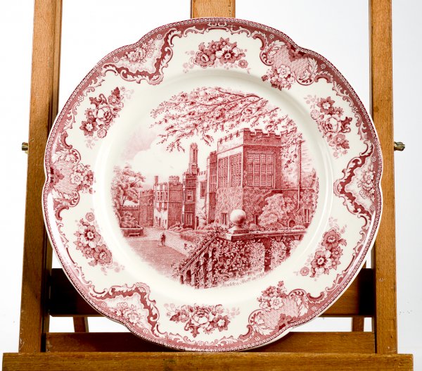 piatto in ceramica firmato johnson bros enland haddon hall in 1792 
