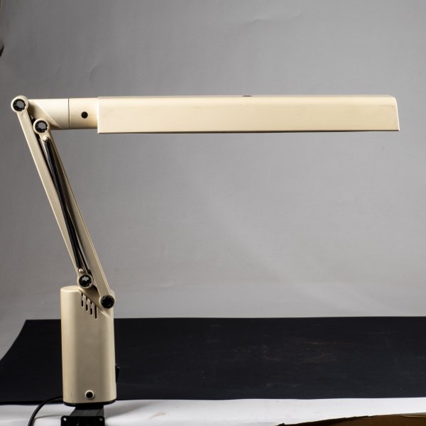 lampada da tavolo scrifania a&e design fagerhults sweden 7077