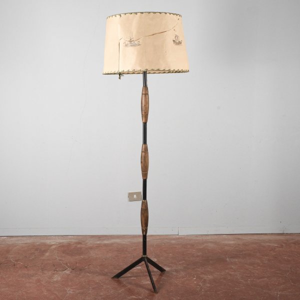 Lampada piantana da terra art deco stile Stilnovo paralume in carta pergamena con imbarcazioni dipinte